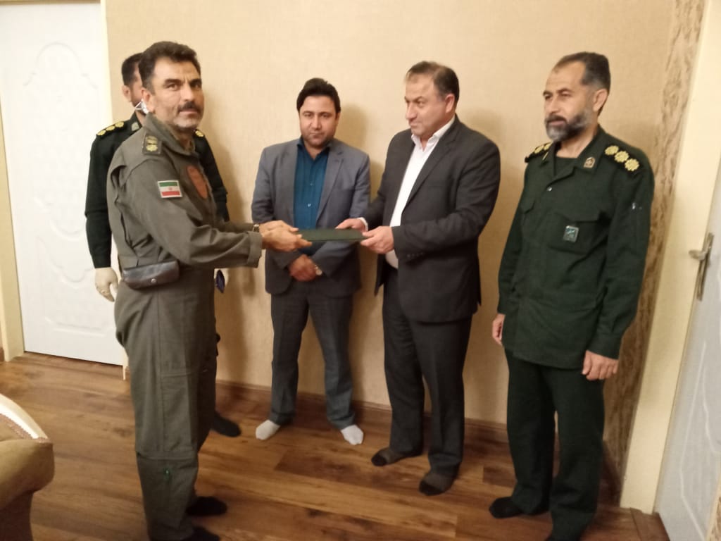 تقدیر فرماندار و اعضاء شورای تامین مسجدسلیمان از فرمانده و پرسنل پایگاه دوم رزمی شهید آسیایی هوانیروز شهرستان