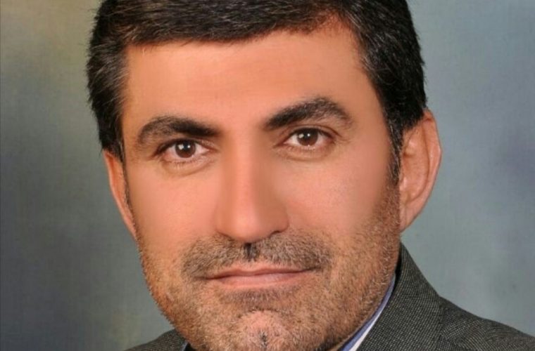 عزیز قنبری بعنوان گزینه شهردار با ۷ رای انتخاب شد