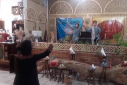 شاهنامه‌خوانی برای کودکان در زورخانه پوریای ولی مسجدسلیمان