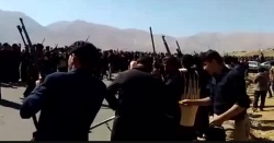 فرهنگ کاذب تیراندازی در مراسمات عزاداری و جشن بختیاری ها